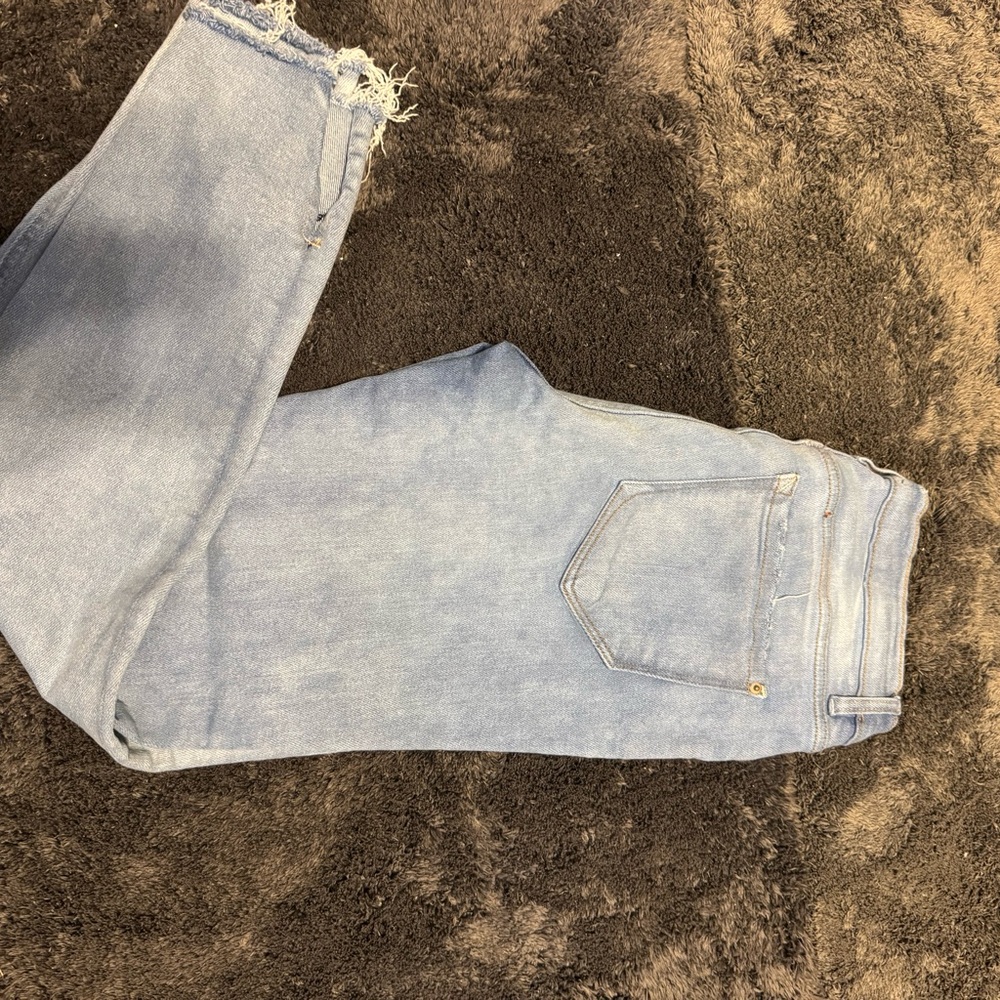 Light Blue Frayed Hem Jeans